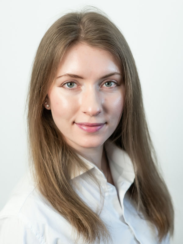 Julie Obivalněva